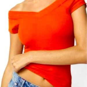 Orange vneck top